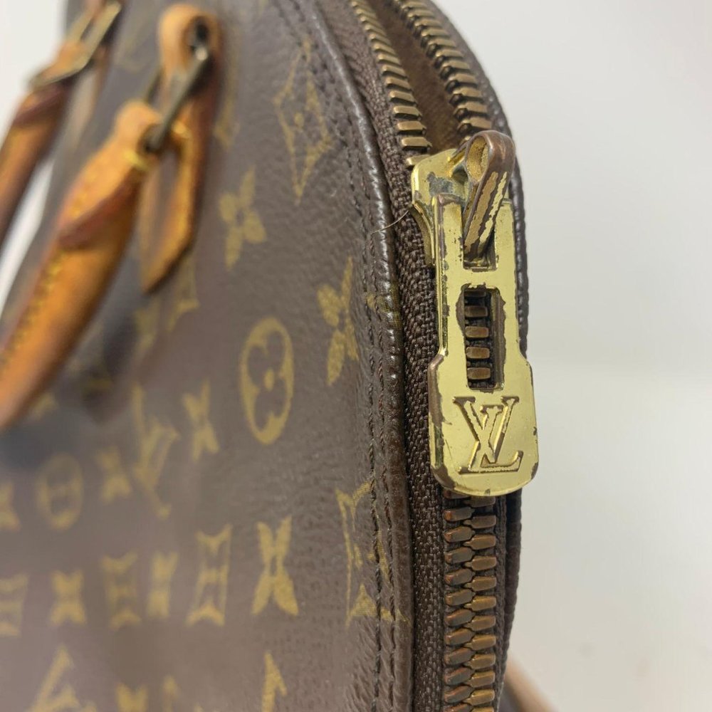 Louis Vuitton Alma PM - Picture 4 of 10